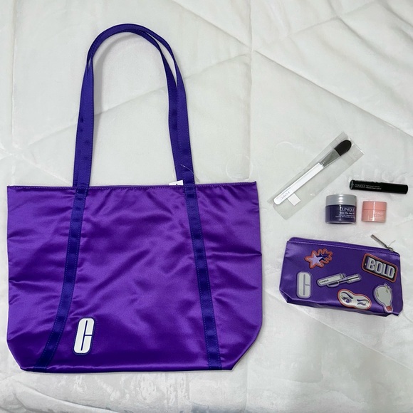 Clinique purple tote bag cosmetic makeup pouch with samples set - Picture 2 of 7